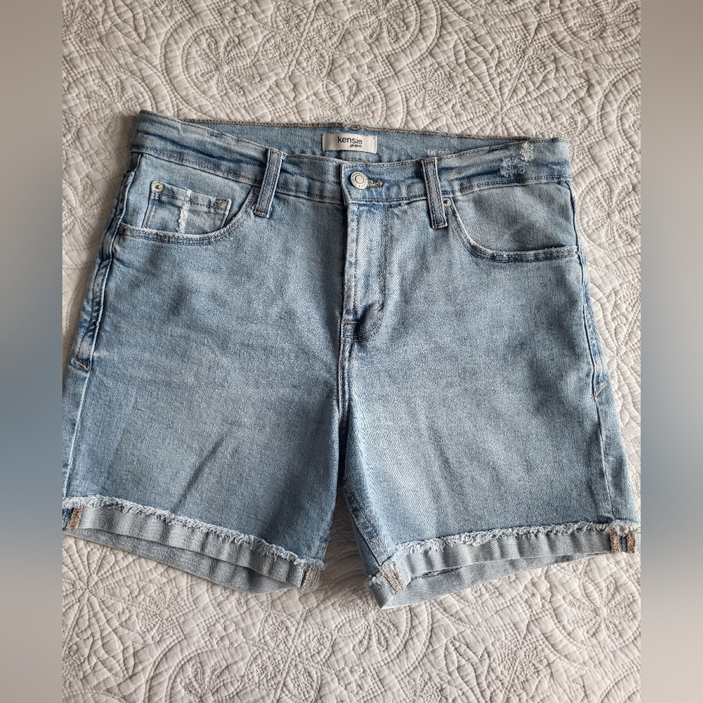 Kensie Jeans, Light Blue Denim Shorts, 6/28